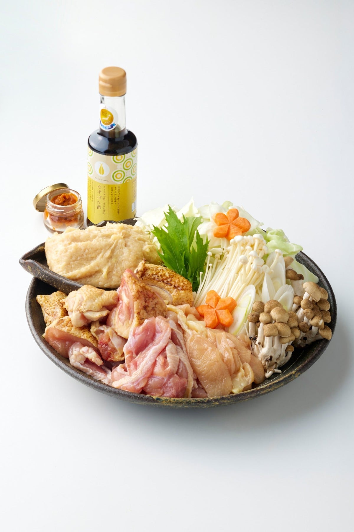 水炊きの調理例。野菜はセットに含まれません